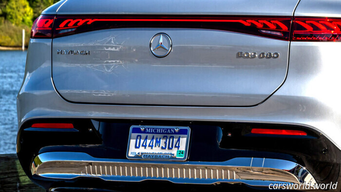 Mercedes taglia i prezzi fino a 50.000 dollari mentre le scorte di veicoli elettrici aumentano | Carscoops